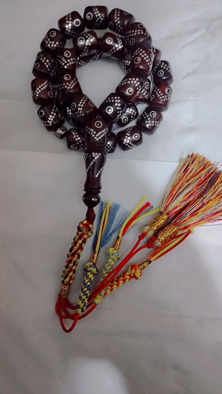 سلام عليكم سبحه كوك عثمانيه قديمه جدن انتيكه دك لكله فظه مراوس فقط العنوان بغداد ***********
