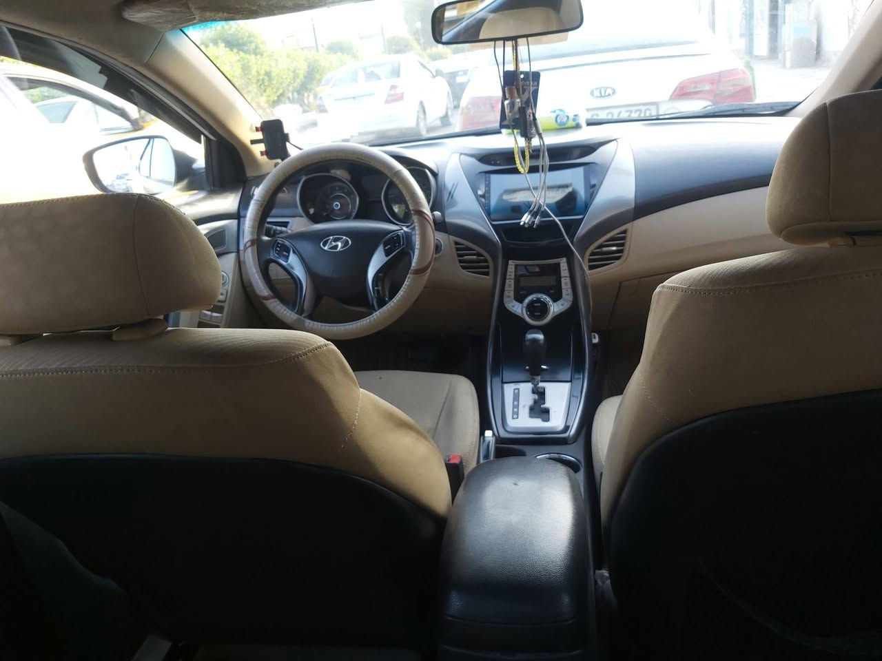 النتره مديل 2012ي فول المواصفات محركها 1800رقم بغداد بسمي مكان سياره ناصريه سعرهه 100
رقم تلفون ***********
