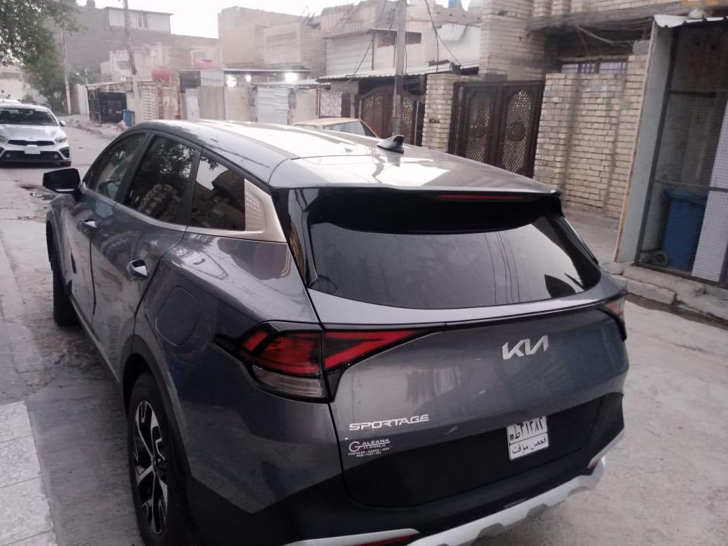 سبورتج أمريكي ٢٠٢٣ 
السعر ١٧٠ بيها مجال للشراي
***********
