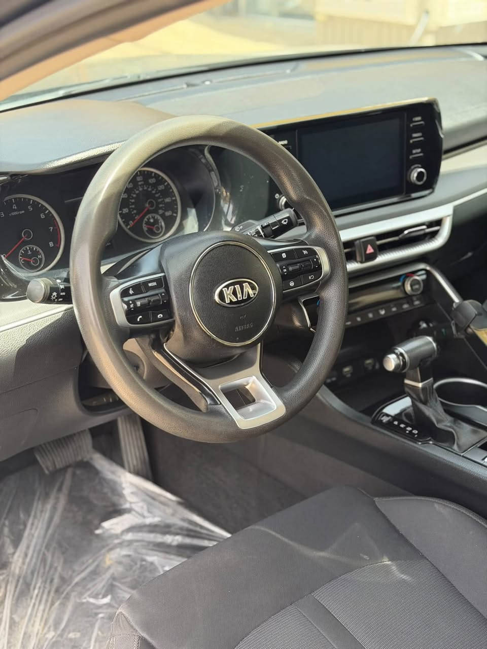 K5  2021
مكينة 1600 تيربو 
مواصفاتLXS معروفة
الحادث كلش بسيط مرفق بالمنشور + قطعتين كلير بأمريكا
وبيهه ٤ مكانات بارد بسيطات 

مكاني بغداد الدورة 
السعر 143 ورقة وبيها مجال حگ الجية 
 ***********
