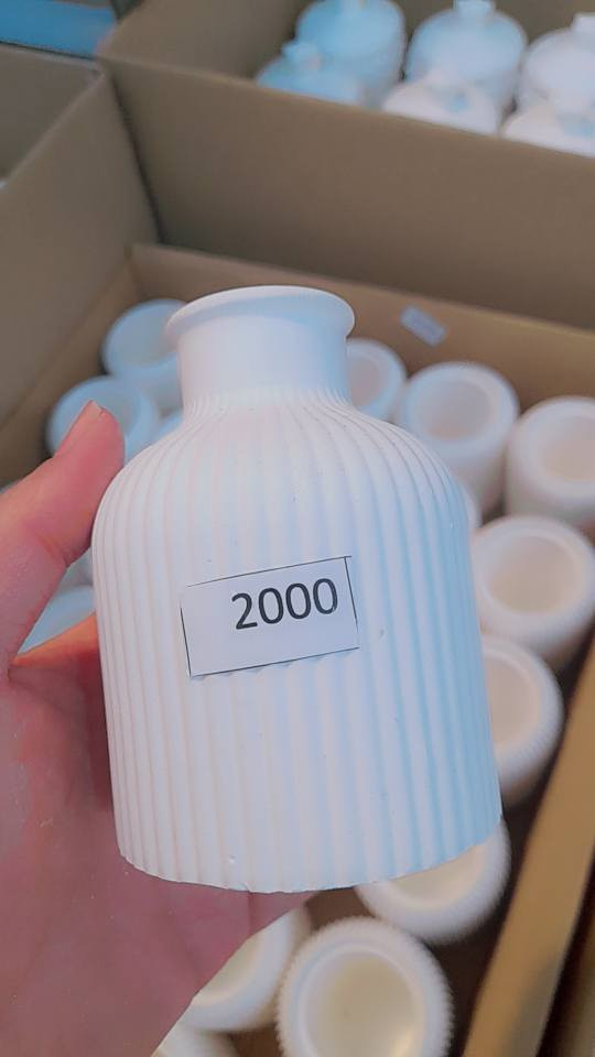 بيع قطع حجرية للمناسبات  جملة ومفرد( /مولود حج/ تخرج )
سعر القطعة للمولود ملون ٧٥٠ 
سعر قطع الفازات ٢٠٠٠ دينار موصل, نينوى


**إذا كنت صاحب هذا الإعلان وتريد حذفه لأي سبب، رجاءا أرسل رسالة إلى الدعم الفني**