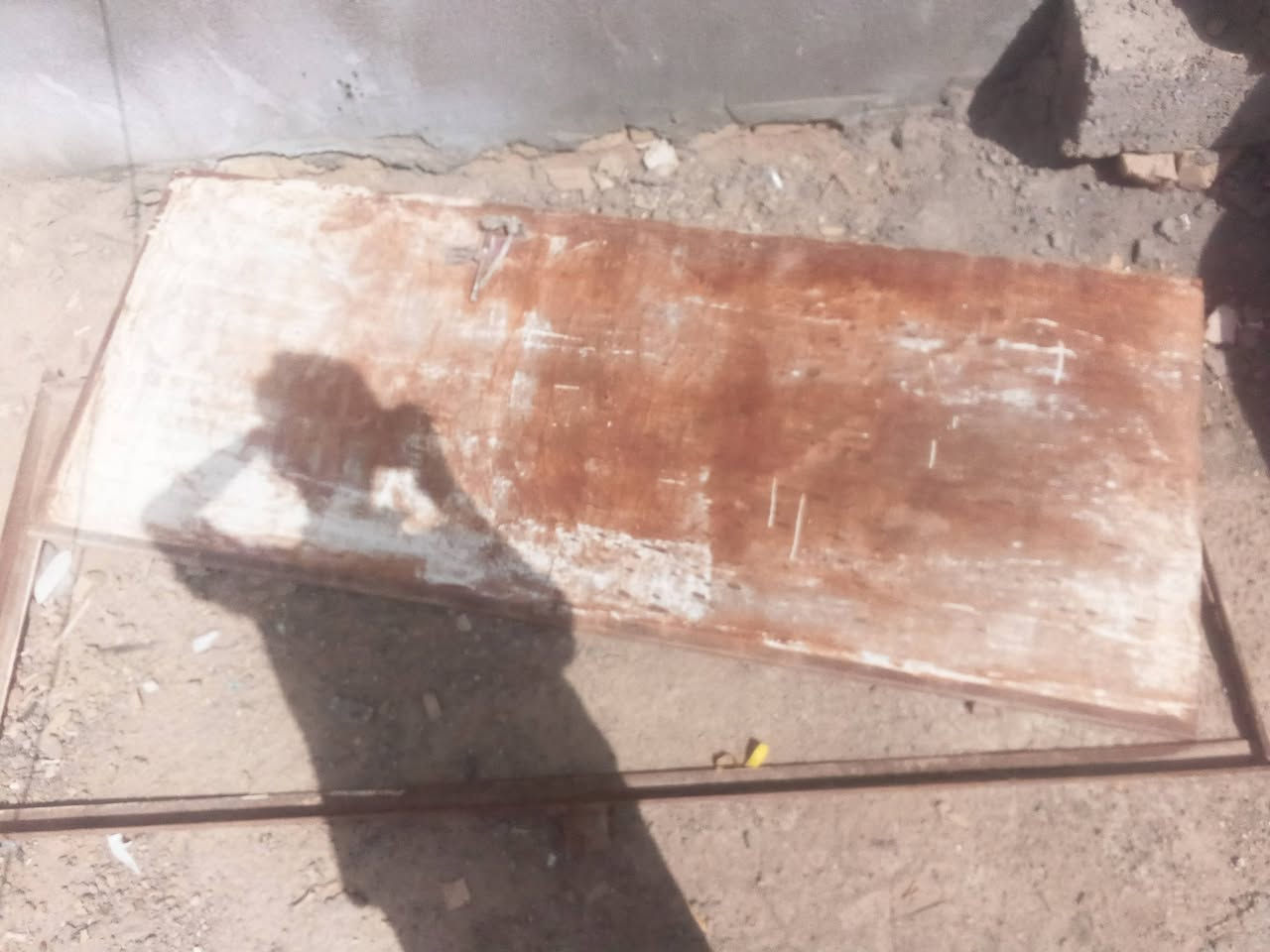محجر درج كامل ومصبوغ وجاهز متكون من ثلاث قطع مع باب حديد نظيف شراي يراسلني


**إذا كنت صاحب هذا الإعلان وتريد حذفه لأي سبب، رجاءا أرسل رسالة إلى الدعم الفني**