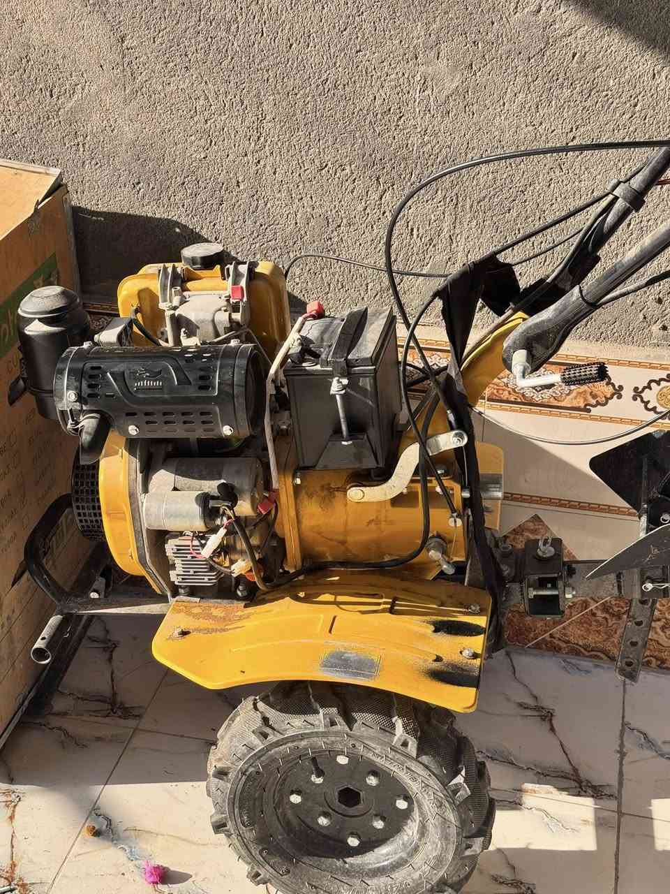 سلام عليكم كاروبه يدويه مانازله الكاع كارتون اليرقب بشره يتصل ***********
