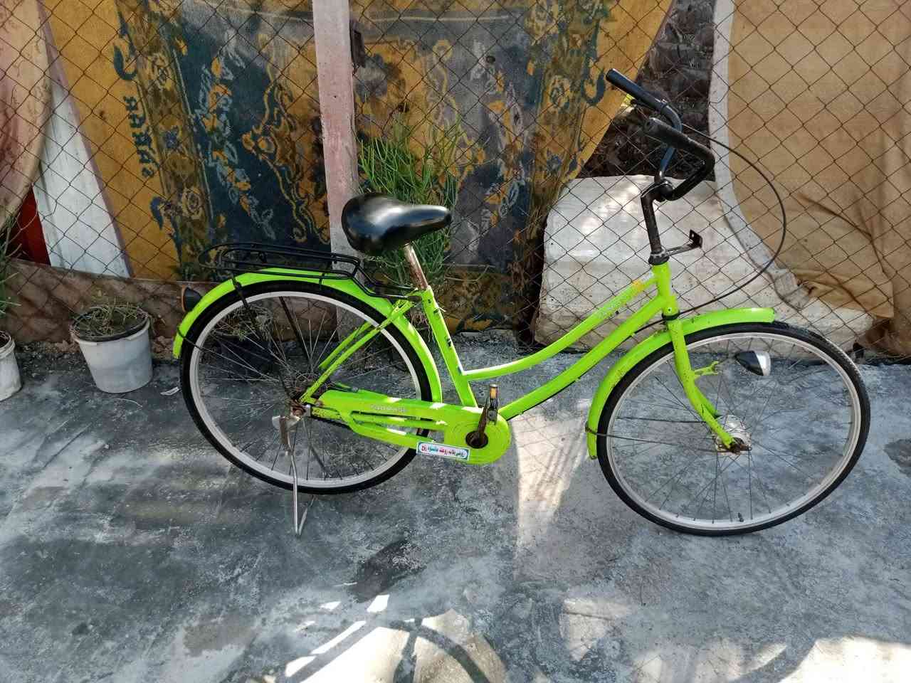 سلام عليكم بيسكلات للبيع ياباني حجم 26 كير وحساس  مكان حلة نيل مقابل كوين بارك تيرات وجوابة جدد التفاحي ب65 ول ثاني ب80


**إذا كنت صاحب هذا الإعلان وتريد حذفه لأي سبب، رجاءا أرسل رسالة إلى الدعم الفني**