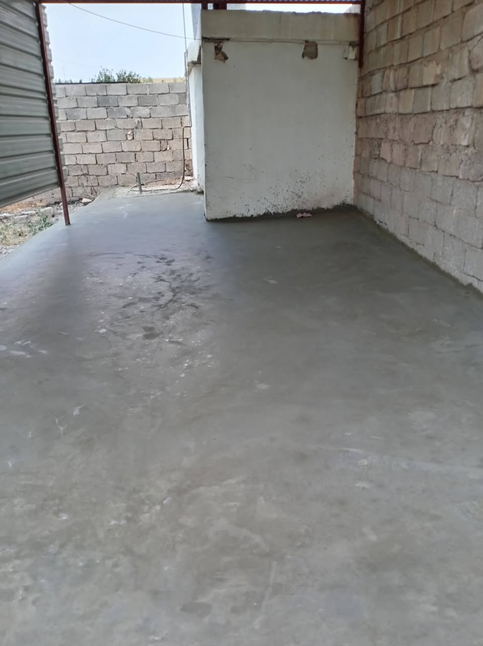 السلام عليكم يوجد لدينا صب جاهز او صب مركزي باسعار مناسبه تريد شغل نظيف يمنه شرط رمنا مال نهري اوشرط حجرنا  نهري  تريد بالمتر تريد بالمكعب تريد شغل كطعيه عندك صبه حوش او ارضيه حوش او عندك صبت صحيات او صبت مخزن او عندك صبت كاشي او سيراميك او صب لاش او عندك صبه قدمت بيت او داير مال بيت اش عندك صب احنا نجهزك تم صب ارضيه كراج اوكراج في قريه الحود مع سقل ميالج(***********)
