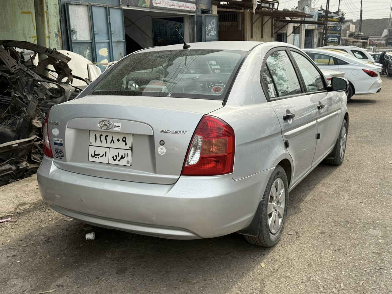 السلام عليكم موديل 2009 مبدل بوند بدون ضرر سقف بيه تقحيل كير عادي محرك 16 / ***********/ ***********/
