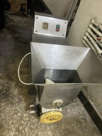 للبيع بلانكات صغير وكبير  شاشة  ماكينة فلافل رماية حب قاعدة مال طاوة ح...