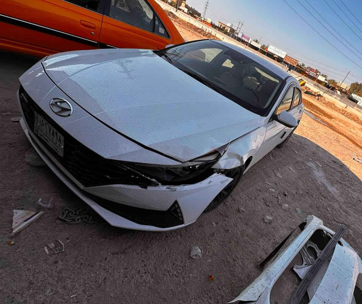 تصليح البنيد والجاملغ عله البارد وتكعيد البجم وصبغ خشم الجاملغ 🌹 سمكره وصبغ الصافي باحدث الطرق تصليح عله البارد تصليح دعاميات عنوان بغداد التاجي مقابيل حي الصناعي الوريات ***********
