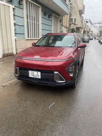 كونا ٢٠٢٤ محرك ٢٠٠٠ دوش صبغ جنطه فقط سياره جديده  ماشيه ١٣   رقم بغداد...