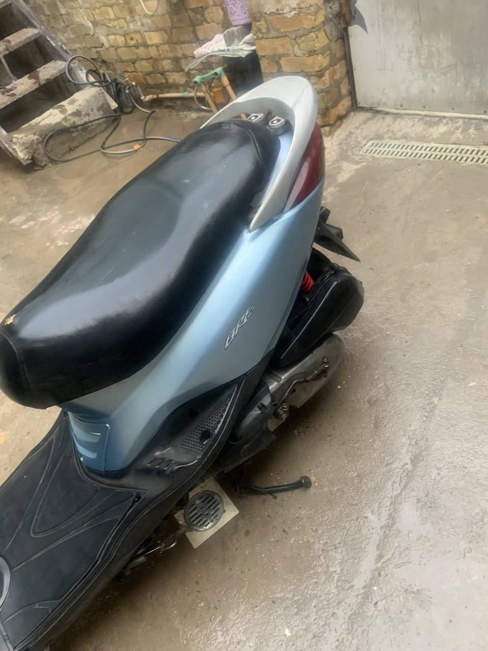 بريز كابريته للبيع اومراوس مكينه ممفتوحه لتصال ***********
