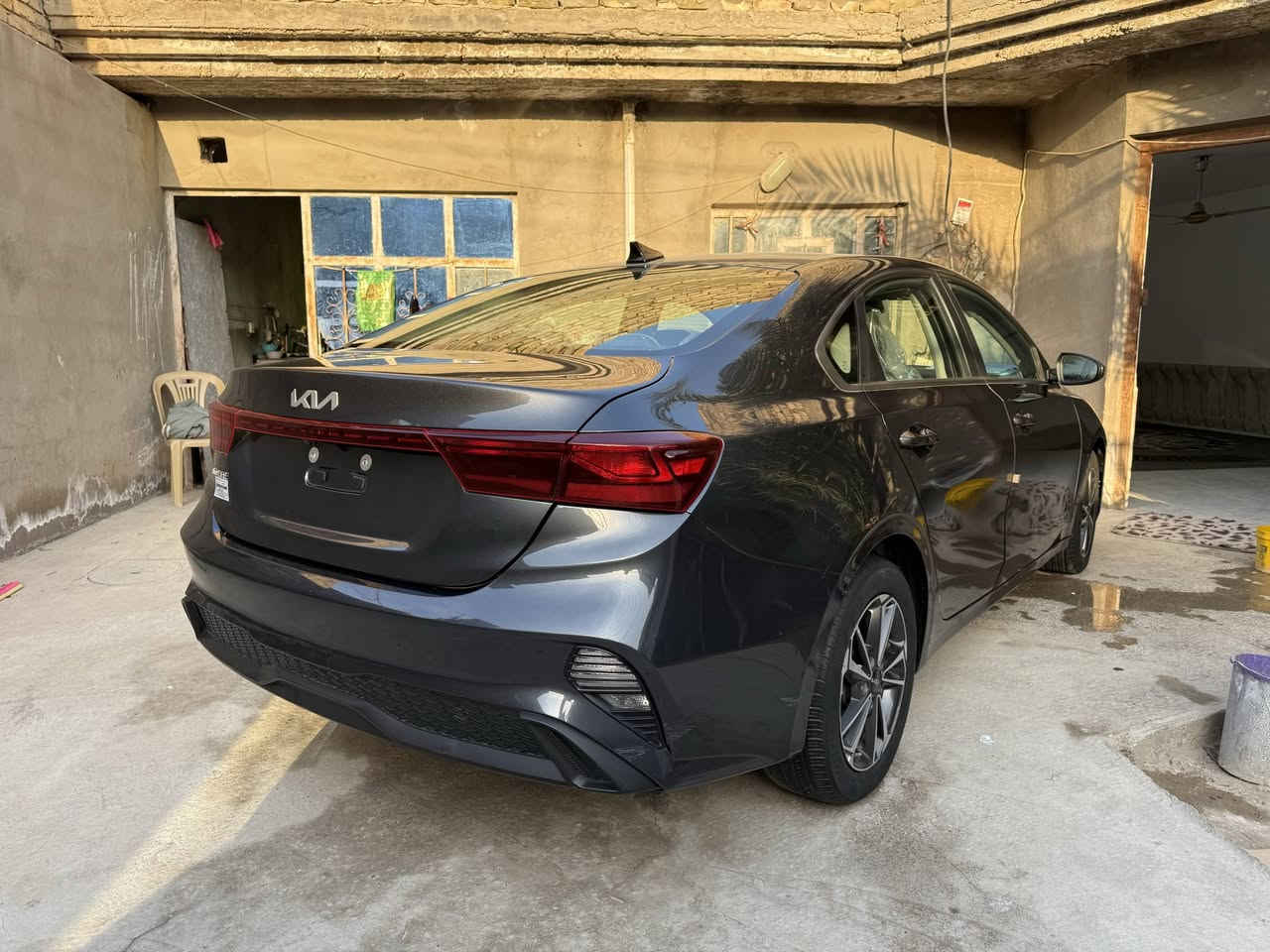 السلام عليكم
كيا فورتي موديل 2023

سياره مابيه اي تبديل نفس القطع وعلى البارد مرجعهم

سياره بيه رش كلير البابين صفحت  العبري بس كلير من امريكه

دوخول جديد سياره    رقم منفيس

تحديد مسار

اوتو بريك

كامره دوراه

قياده ذاتيه

كار بلي واي فاي  بلوتوث

كشنات جلد  

سياره جديده جدا

ومستعجل على البيع الله يشهد

صور الحادث مرفوقت ويا الصوره

***********
