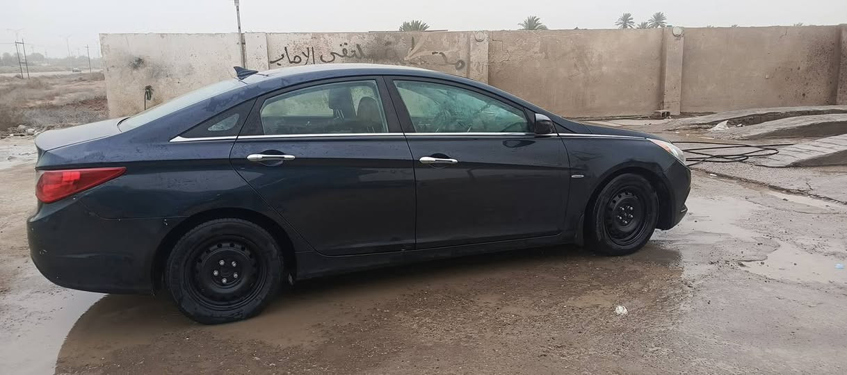 سوناتا ٢٠١١وارد امريكي مكينه جي دي اي GDi2400
معروضه ب٩٦ورقه وبيها مجال حق الجيه رقمهة صلاح الدين. مكينه وكير شرط النضافه 
والسونار مرفق مع الصوره
الضرر فقط محلوبه شويه بالقماره 
وشدوخ خفيفه 
مكان السياره صلاح الدين. 
***********
