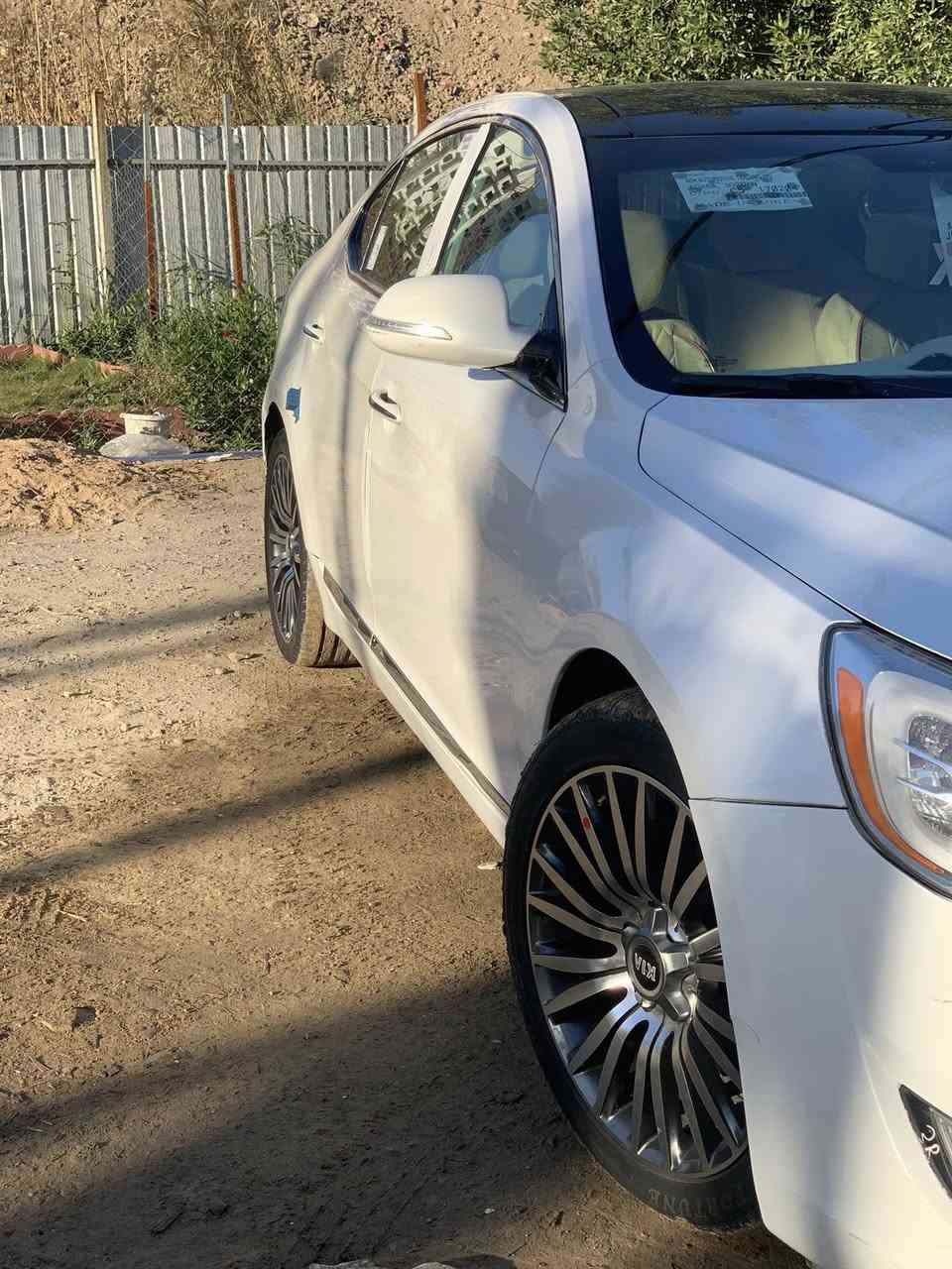 سلام عليكم
للبيع كيا كدينزا موديل 2011  
سياره فول مواصفات محرك 6 /3.5 
بصمه 
سلايت كامل 
حساسات كامله 
تبريد شغال ثلاجه
سياره هذا سونار مالتها من اول ما اخذتها مصار فتره قليله مشط لستيرن ولصدر كله بدلته جديد  السياره خير من الله 
العنوان: بغداد خلف مدينة العاب سيدية 📍
للاتصال : ***********📞
السعر: 97$  وبيها مجال للشراي
بيع او مراوس
