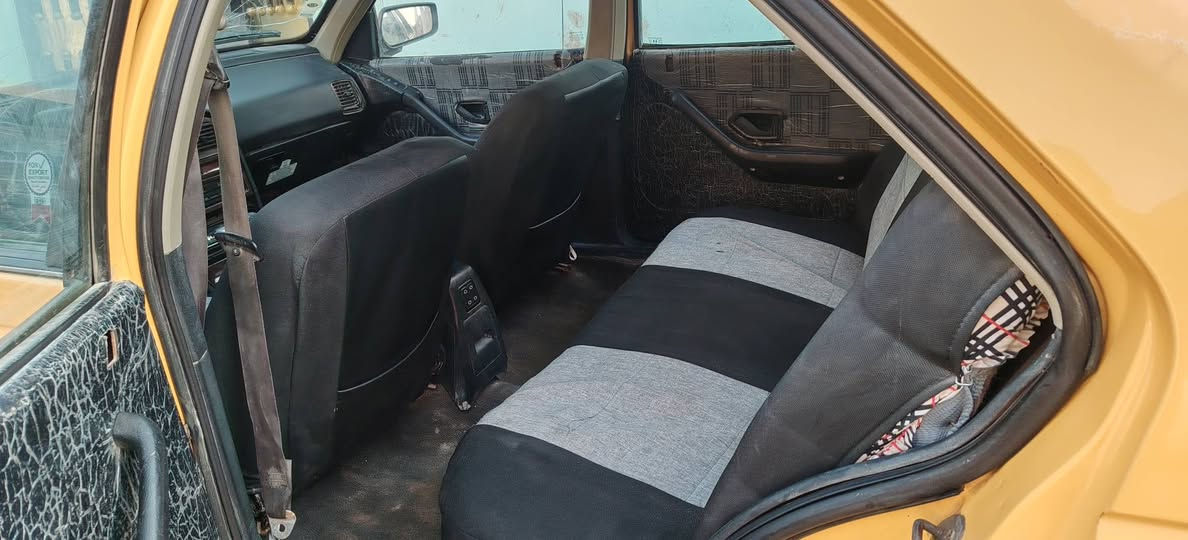 السلام عليكم بيجو بارس موديل ١٥
رقم انكليزي بابل كير ومكينه مكفولات تبريد ثلج تبديل فقط جاملغ السعر ٣٨وبيها مجال 
***********
