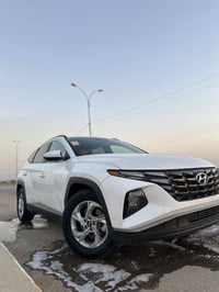 للبيع توسان موديل 2024 دخول جديد بدون رقم فحص مؤقت حادثه فقط ربع جاملغ...