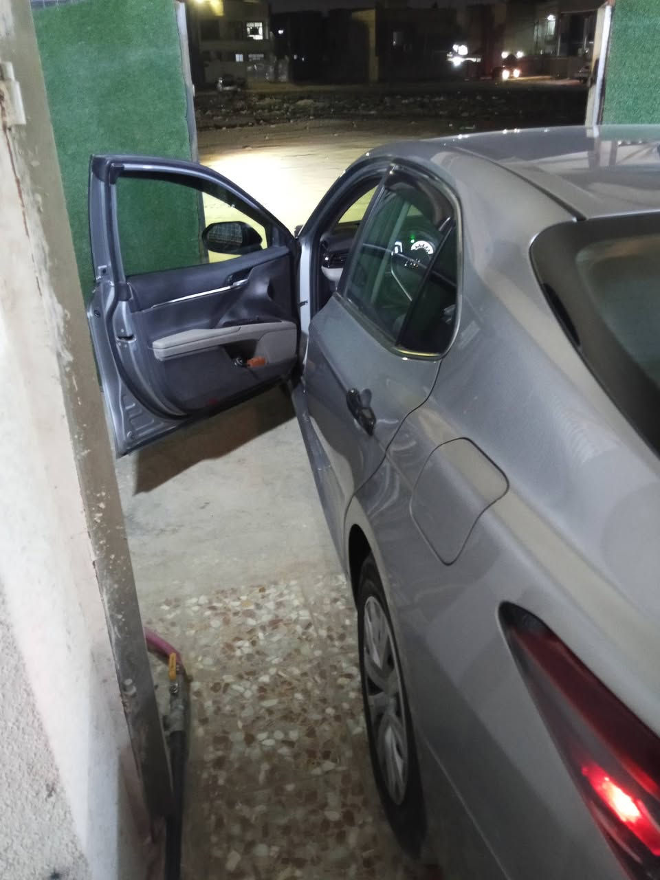 كامري للبيع  وارد امريكي  موديل 24 هايبرد وبانزين رقمهه انكليزي الجديد بابل بأسمي سنويتهه لل29 تشغيل بصمات للابواب الاماميه اشاير بالمري تدفئه كشنات تدفئه استيرن تبريد ثلج محرك 2500 لونهه سلفر حادثهه جاملغ مصلح بارد نفسه البلادي والدعاميه مصلحه نفسهه البلاديه مامبدل لي قطعه بيهه الجنطه بصمه سبيرهه منازل اقتصادية بالصرف ماشيه 30 بيهه كاميرات 2 بك ورادارات اماميه للتوقف الذاتي شاشه كبيره لمس داخلهه اسود و رصاصي ايرباك سليم وشاصي سليم بيهه طعجه بالبنيد موضحه بالصور  وين متحب تفحص وياك بأي محافظه سياره ابصم عليهه ضمان 10 سنوات جديده للتواصل اتصال او واتساب *********** سبب البيع شراء قطعه سكن والاهيه بس دهن وبانزين السعر جوه السوك 190 وبي مجال شويه
