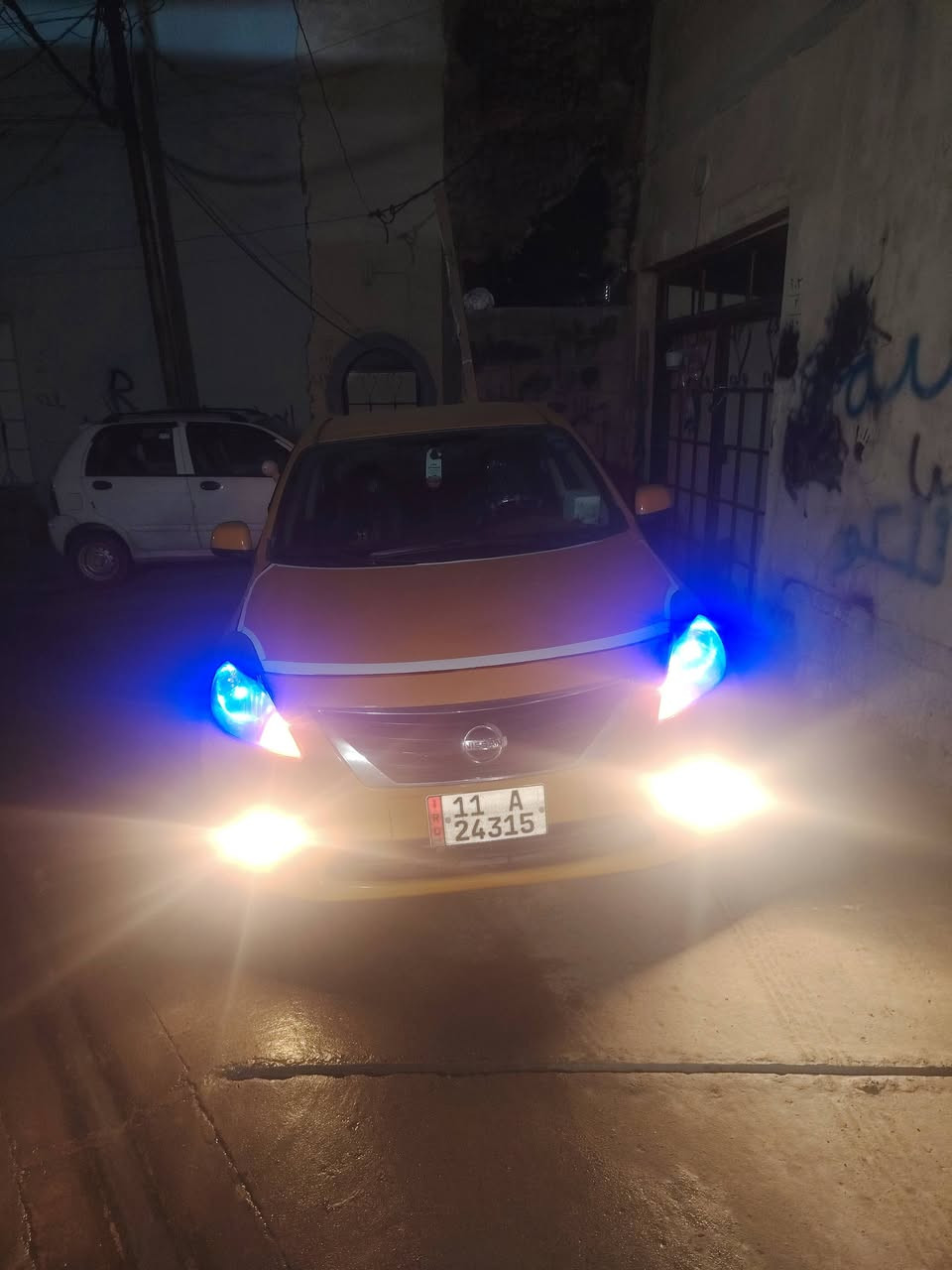 السلام عليكم نيسان فيرسا 2014
محرك كير طخم كلو جديد

اني الشرعي غرمات هيئه صفر

ضرر بوند وجاملغ

***********

السعر 80 وبيها مجال بسيط
