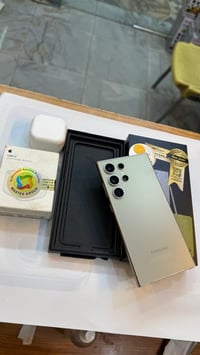 سامسونج S24 ألترا • ١ تيرا • مفتوح من الكارتون