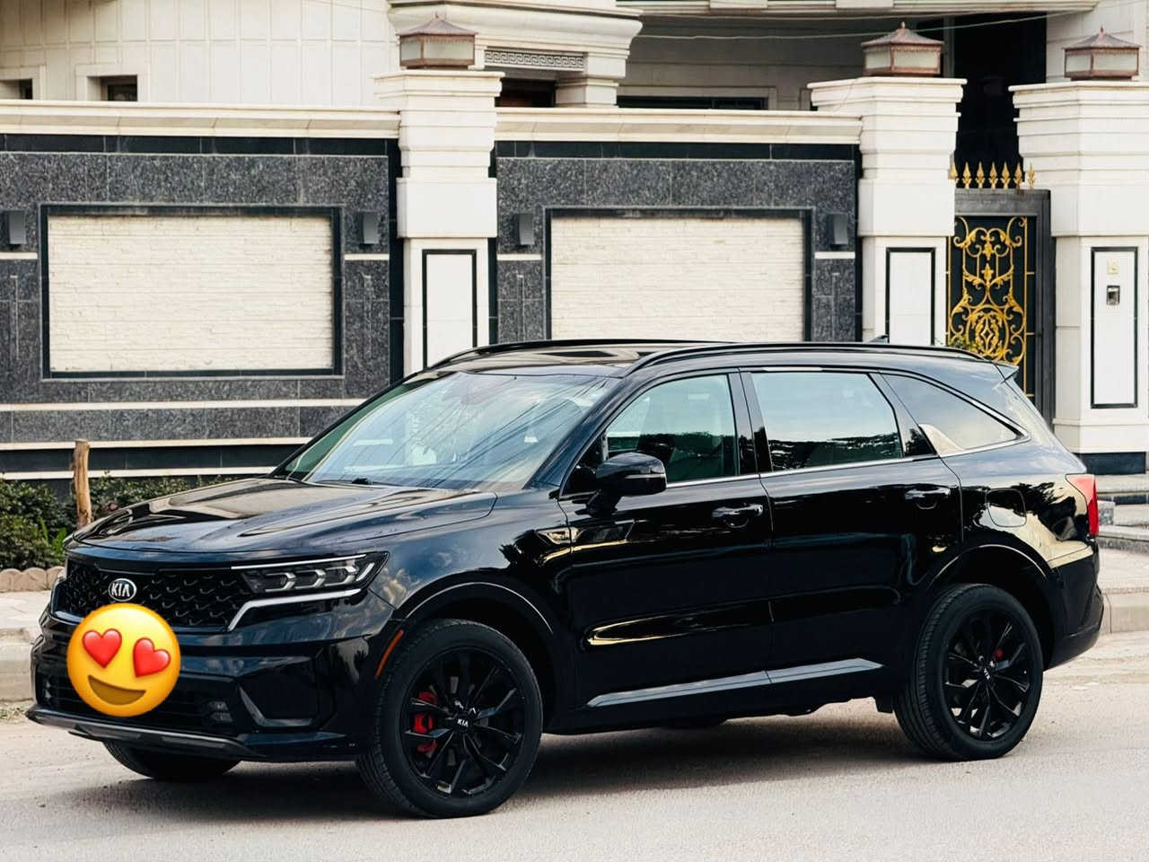 السلام عليكم للبيع سورنتو 2021
رقم أربيل بسمي هزه وفحص جديده 
بيها بابتين  فقط الباقي كفاله عامه 

معروضه 198 وبيها مجال 

رقم الهاتف ***********

مواصفات فول 1/1 
بنراما سقف 
كشنات جلد + كهرباء 
تحكمات ستيرن 
رادار امامي 
رادارات جوانب 
تحديد مسار 
فور ويل 4+4
كشنات حار بارد 
مودات قياده سبورت ايكو 
خمس كامرات 
سايد بريك بصمه 
شاشه جبيره + ‏كاربلي 
كشنات منفصل 
تخم تاير 
ويل 20
مانع تزحلق
