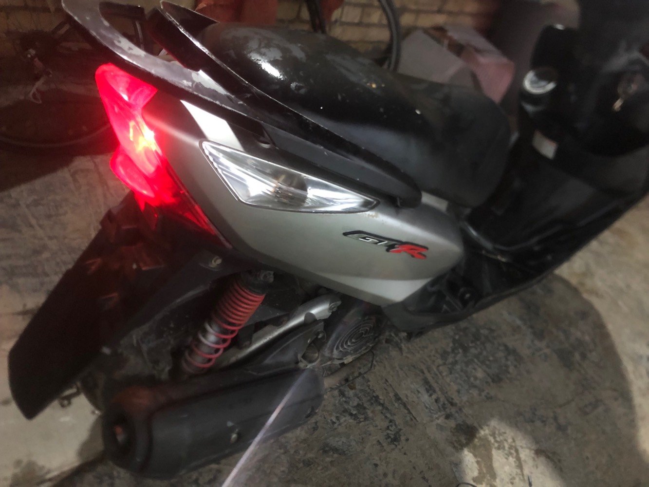 دراجة ثعلب 140فول شلعة مرتبة اي نقص مابيهة مصار سنة من نزلت من الرمبة كلشي بلادي منفيس 