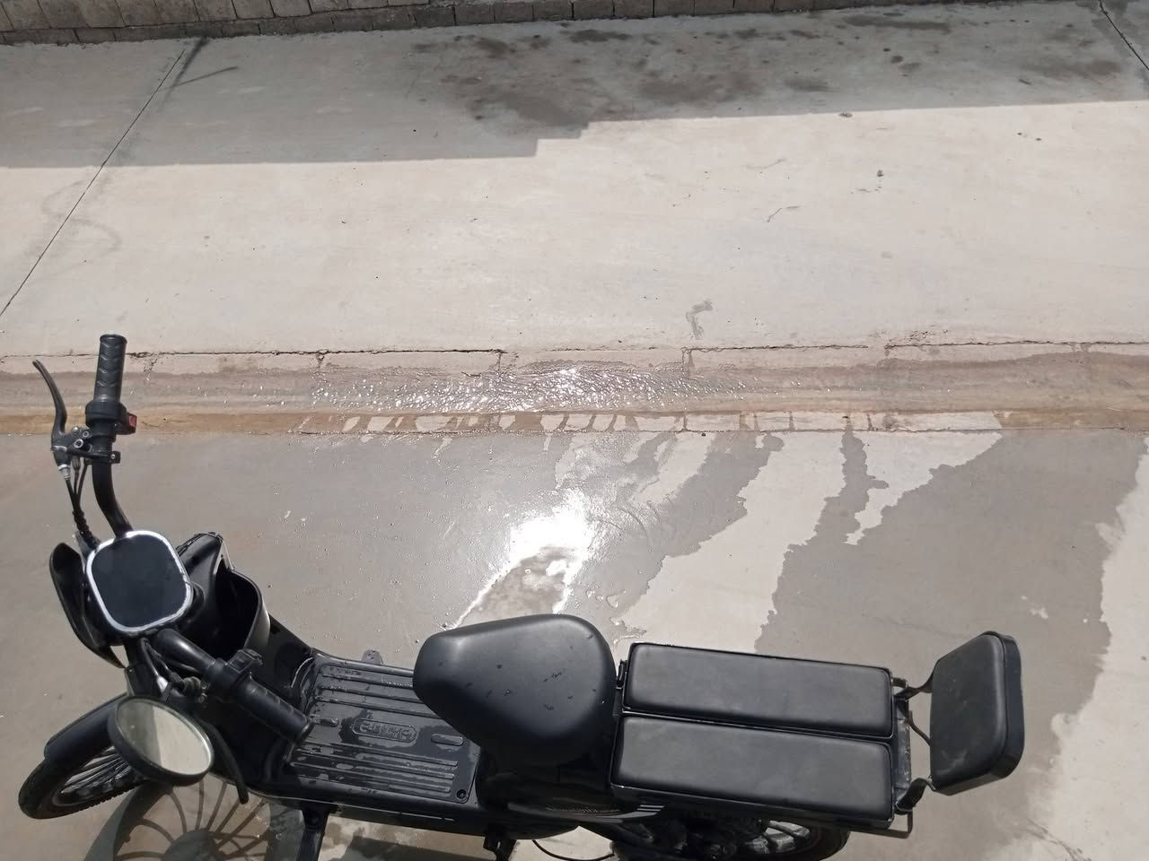 السلام عليكم ماطور شحن حجم 20 اشاير بريكات شاشه مرايه بصمه تشغيل عن بعد سويجات ثنين بصمات ثنين كلشي شغال سرعه 60 بطارياته زينات اضواء شغاله السعر على الخاص


**إذا كنت صاحب هذا الإعلان وتريد حذفه لأي سبب، رجاءا أرسل رسالة إلى الدعم الفني**