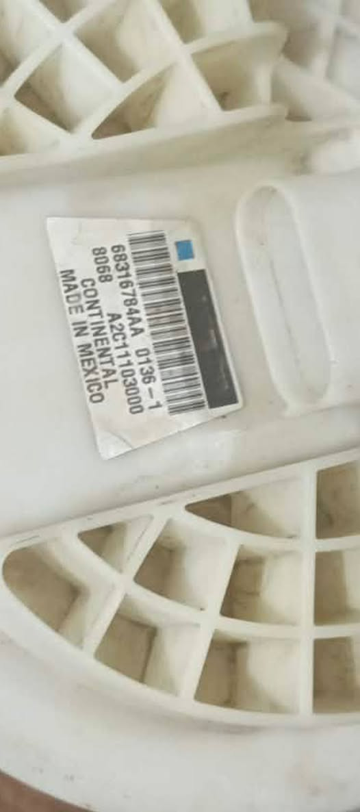 عبوه جارجر موديل 2018 اصليه بسعر مناسب سعر 60قفل ***********
