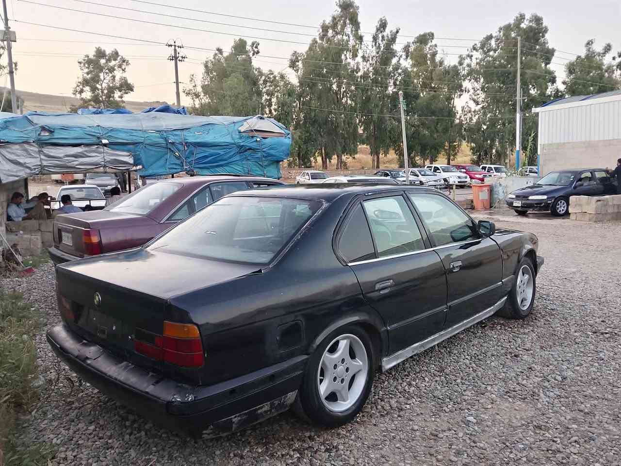 سەرەتا بەناوی اللە BMW520i مۆدیل 1992گێڕوو مەکینەو ئاکسل بەشەرت سەیارەکە علووجەو  ماڵی مەدەنی بەشەرت حازرە بۆ کۆد سەیارئکی تووندوو تۆڵوو جائیزە لەقەدەر پارەکەیەتی داوای ١٥$گەلاو معامەلەیەکی برایانە رەقەم واتس ئاپوو ڤای بەری لەسەرە(***********)(***********)سەیارەکە لەشاری کۆیەیەو لەخزمەت منداڵی فەقیر دام. أربيل, العراق
