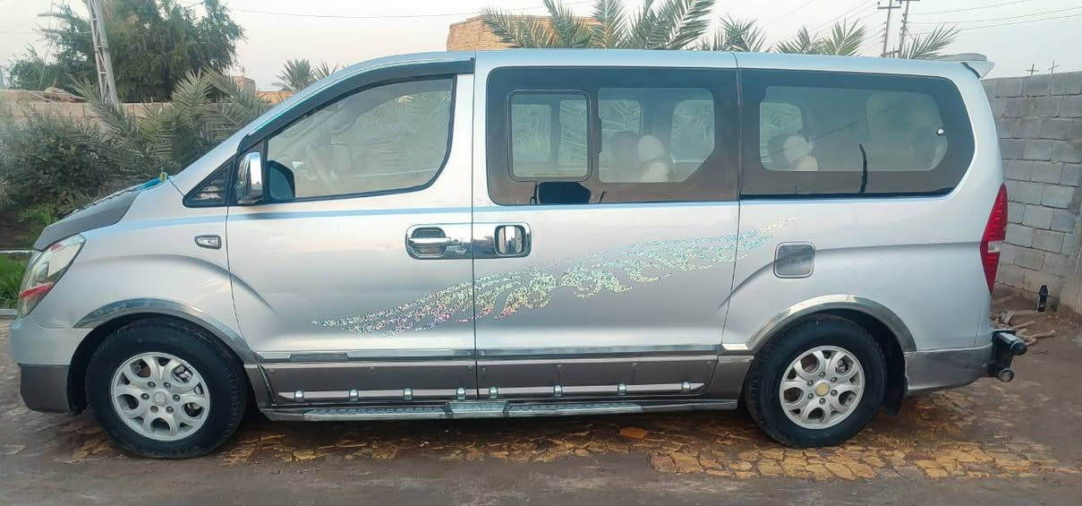 ستاركس مسكر موديل 2010 اوتماتيك  مكفوله كفاله عامه مكينه جديده حداديه جديده رقم بصره تحويل ثاني يوم السعر 150 وبيها مجال العنوان ذي قار الدوايه رقم ***********
