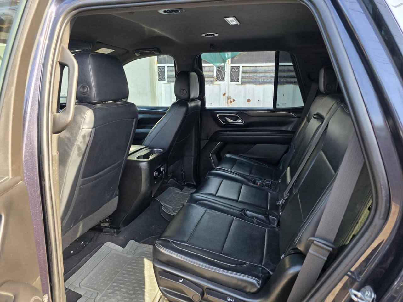 سلام عليكم تاهو موديل 2023  LT ماشيه 54 ويل 22 كشنات جلد سياره السعر 430 بسمي السياره ***********
