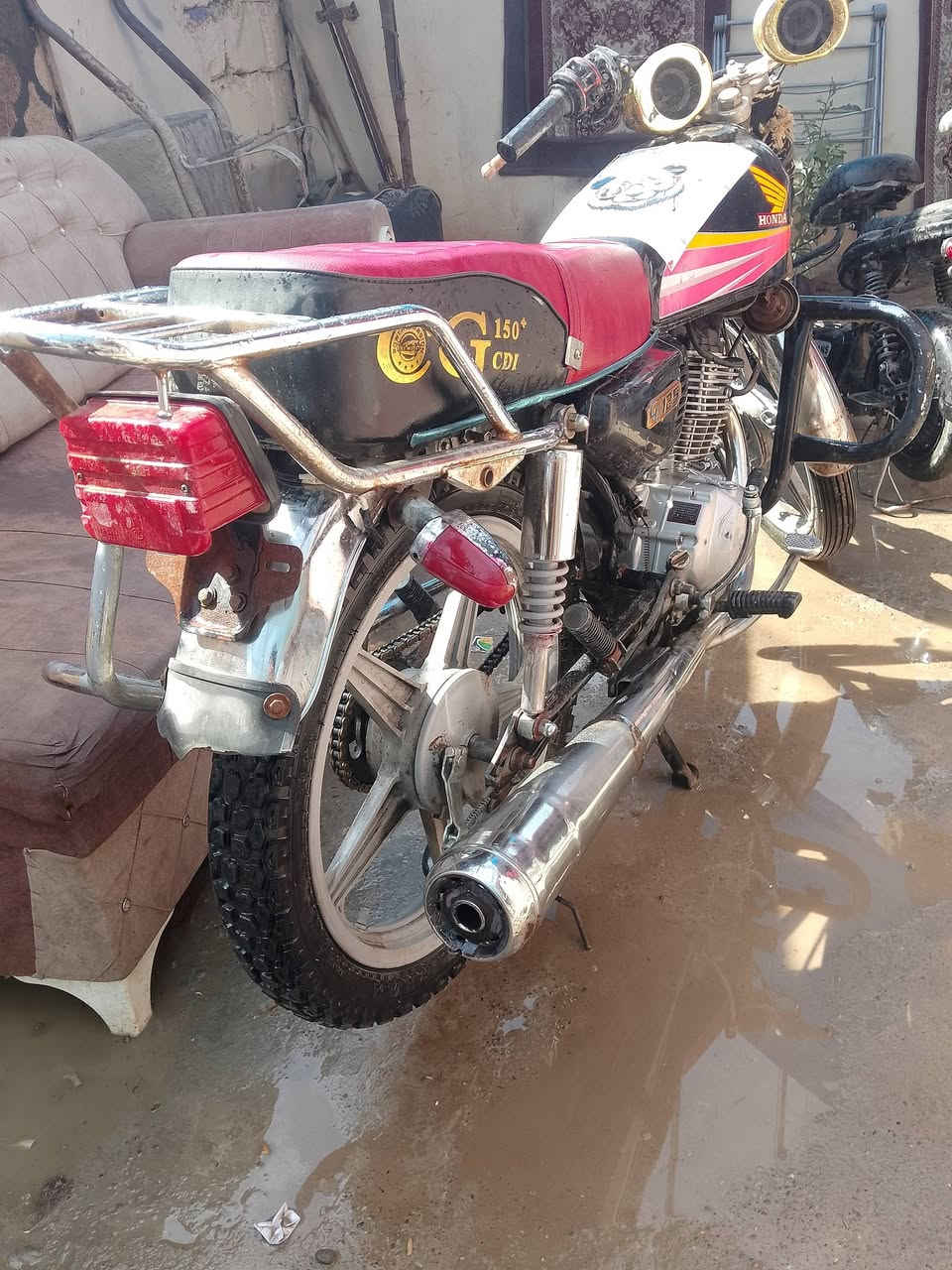 مابعد السلام ماطور للبيع سيڤان موديل 20 نضيف حيل نشاط فول شلعه ومعدل السعر 325وبي مجال لطيبين الاستفسار خاص او ***********
