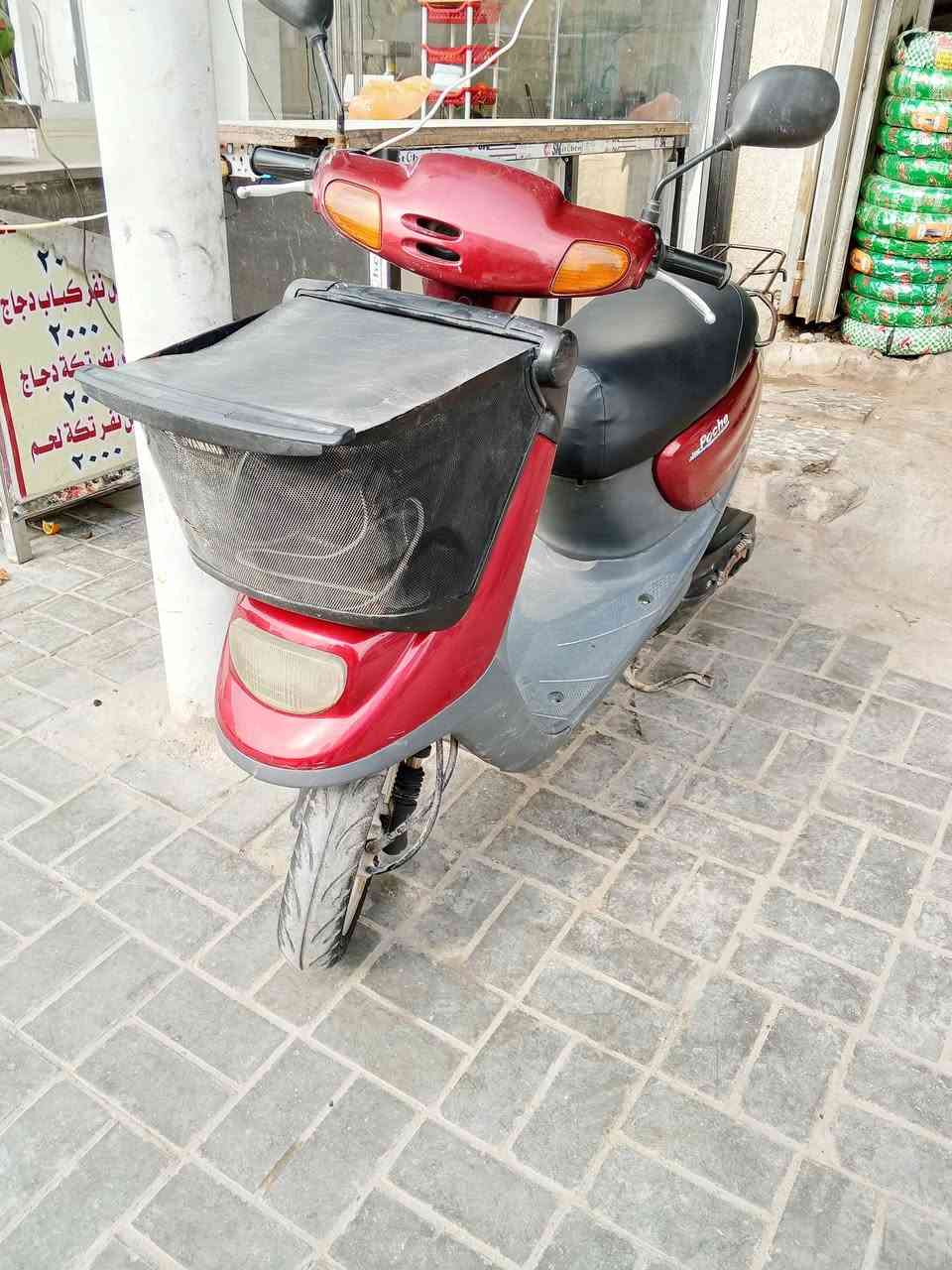 السلام عليكم دراجه للبيع ما مفتوحه شرط الفحص حلوه شلعه معدل السعر 700 وبيها مجال مكاني كربلاء الحر الشراي هذا رقمي***********
