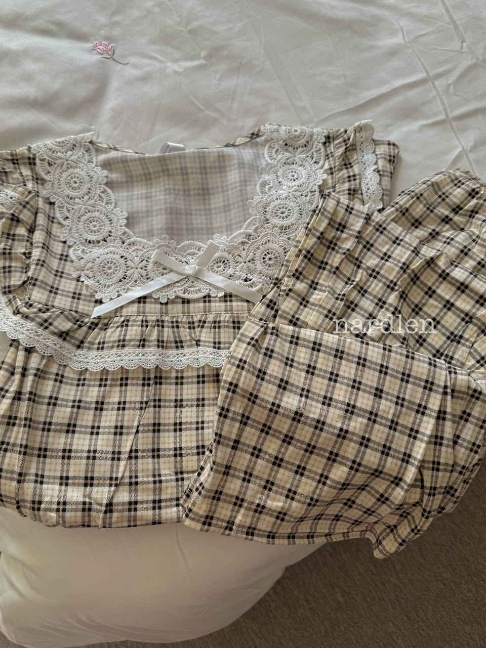 #جديد
بسم الله ماشاء الله 😍❤️
تراك الكاروهات 
الكوالتي ممتاز
للاستفسار عن تفاصيل اكثر
ضيفو القناة متوفر افضل القطع والخامات الجميلة باانسب الاسعار❤️😊 
https://t.me/zozetajar 
#جملة 
#بضاعة 
#جديد


**إذا كنت صاحب هذا الإعلان وتريد حذفه لأي سبب، رجاءا أرسل رسالة إلى الدعم الفني**