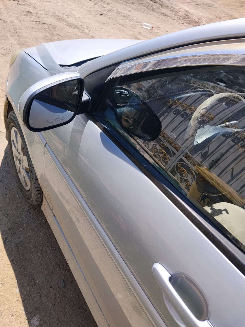 للبيع سيارة اكسنت شكل رياضي موديل 2010
💠الاسم : Hyundai Accent New
💠الموديل: 2010  /  أستيراد: خليجي 
💠حجم المحرك: 1600 دوش 
💠رقم انبار دولي جديد 
✅سنوية لسنة 27 باسمي تحويل مباشر ثاني يوم 
✅سيارة جاهزة من كل نواحي فضل الله
تبريد ثلج 🥶🥶
تحكمات بالستيرن 
حاكية
بلوتوث
نظام eco اقتصادي
تخم تايرات جديدة 
ترايك من البصرة للفاو 

♦️ملاحضة: بيها ضربة بالجاملغ الخلفية بسيط ما مصلح 

💲السعر : 85وبيها مجال)
🗺️المكان : متواجدة في بغداد ( المحمودية)
☎️الاتصال او الاستفسار 
***********
