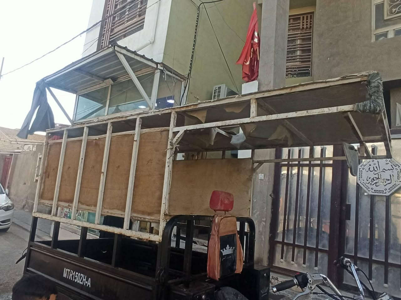 سلام عليكم محجر ستوته للبيع نظيف ١٠٠الف ***********
