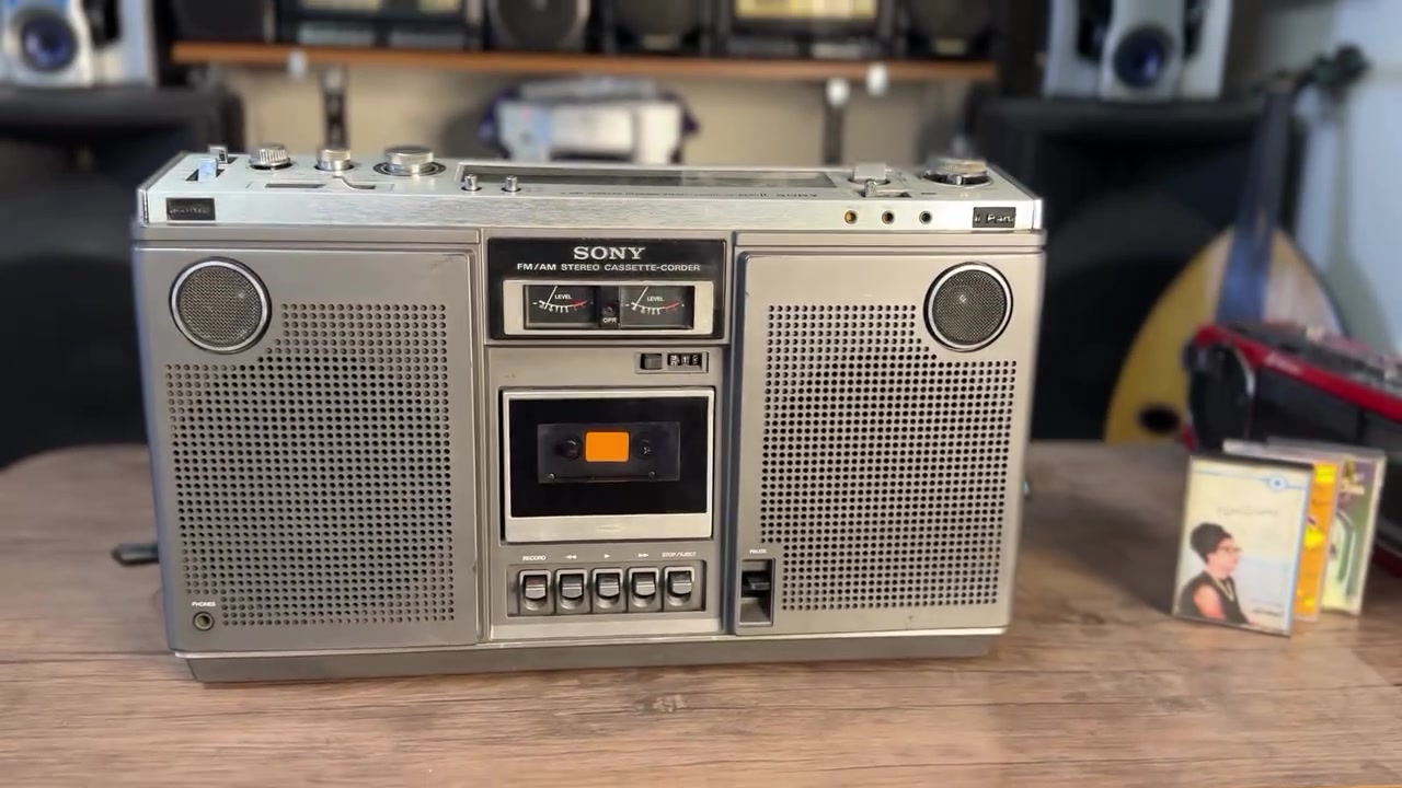 تجربة جهاز ( Sony CF-580 ) و صوت من الماضى مُبهر و أداء جبار 💪🏼


**إذا كنت صاحب هذا الإعلان وتريد حذفه لأي سبب، رجاءا أرسل رسالة إلى الدعم الفني**