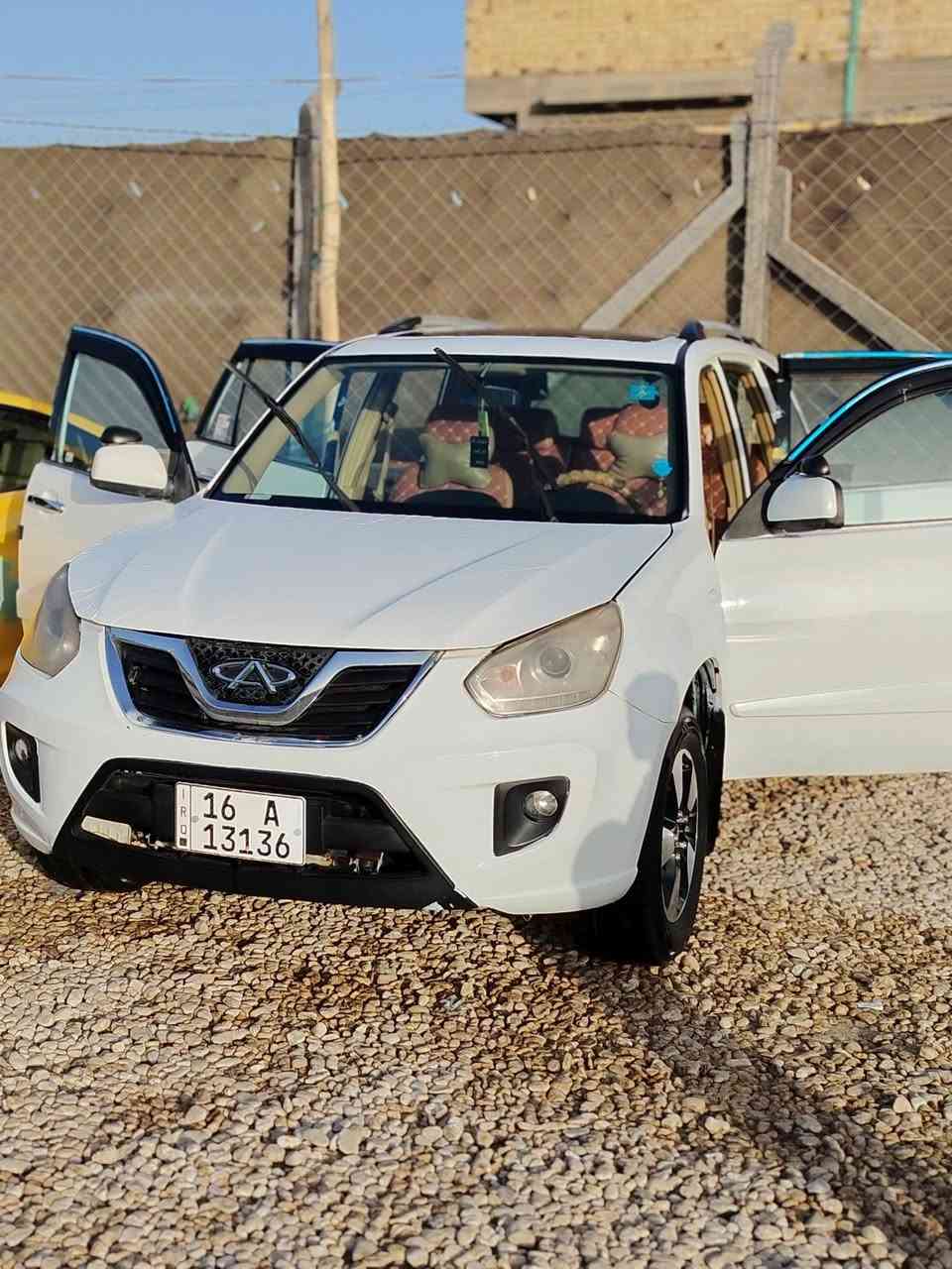 السلام عليكم احبتي تيكو 2013
تفاصيل السيارة محرك 1800 لا تنقيص ولا تبخير ولا خشونه 
كير كهربائي بلادي وبدون اي مشاكل
كهربائيات كلهه شغاله وبلاديه
عليها ادامة 
حدادية نضيفة تخم تاير واويالة جدد 
تبريد ثلج تدفئة شغاله + هيتر كشنات امامية 
داخل بيجي بحالة جيدة 
تحكم ستيرن جهتين حساسات خلفية
فتحة سقف سلايت روف 
سنوية بأسمي هزة جديدة ورقم انكليزي
كفالة فقط صبغ حزام
سيارة نضيفة استخدام بيت محافضين عليها وبالعافية عليه الي تكون من نصيبة 
السعر 62 بيها مجال بسيط
للأستفسار ***********
مكاني ديوانية مركز
مكلف بنشر
