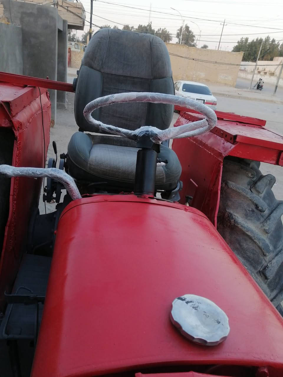 عنتر للبيع موديل 90
كلشي بيها يشتغل حته الهورن
السعر 2 و 750
المكان ذي قار قضاء البطحاء
***********
