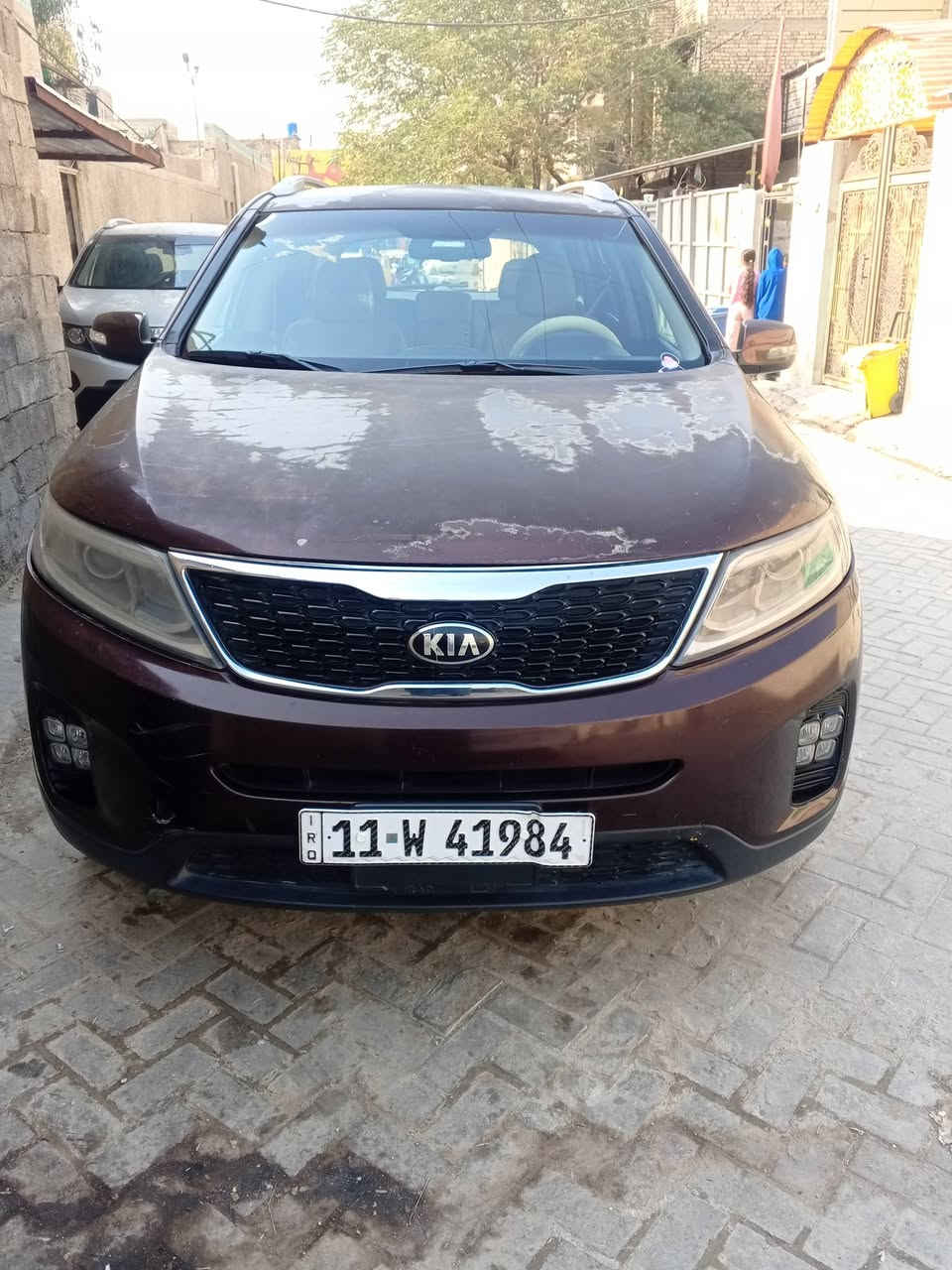 السلام عليكم..مراوس.فقط....   سورنتو موديل ٢٠١٤ وارد امريكا ٤ سلندر ٥ راكب سياره نضيفه مرشوشه كلير وجارد رقم بغداد ..مراوس بسورنتو ١٦ وفوك  للتواصل ***********
