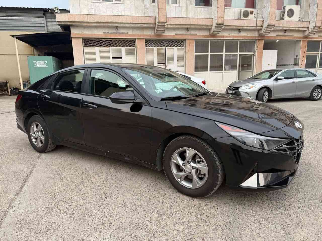 هونداي النترا اسود2021سعر 125ورقه مجال مواصفات عادي ويل كب شاشه
لايت زينون
محرك 20 دوش مرغوب 
ماشي90الف ميل 
بابين سكن صبخ بيها جاملغ خلفي شبر تعديل بارد
سياره بدون دواغل بدون إرباك 
سياره رقم اربيل سنه وي2028جديد هه زه  
سياره جاهز تحويل وكاله كل شرط
رقم تلفون***********واتساب فايبر موجود
