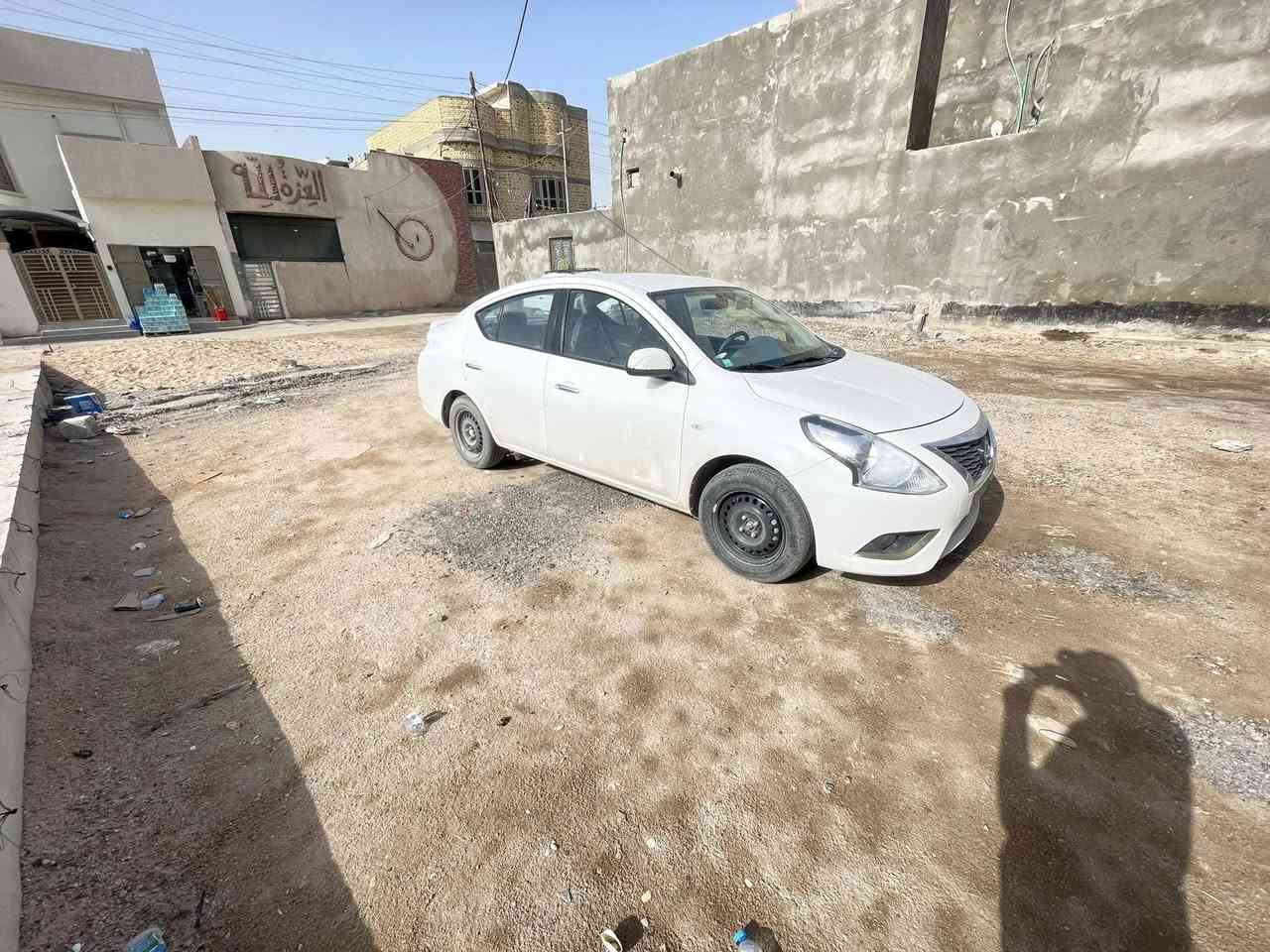 سلام عليكم نيسان سني موديل 24 شباك جديد سياره ماشيه 11الف ضربته صندوك مبدل مال تفصيخ بلاد وجاملغات بيهن بارد وصبغ بس مو كلهن ولباب الوره بي بارد بس مو كله الباب جم شبر السعر خاص بكلايتاتها موجوده بس ماشادهن مكاني بصره جزيره رقمي ***********
