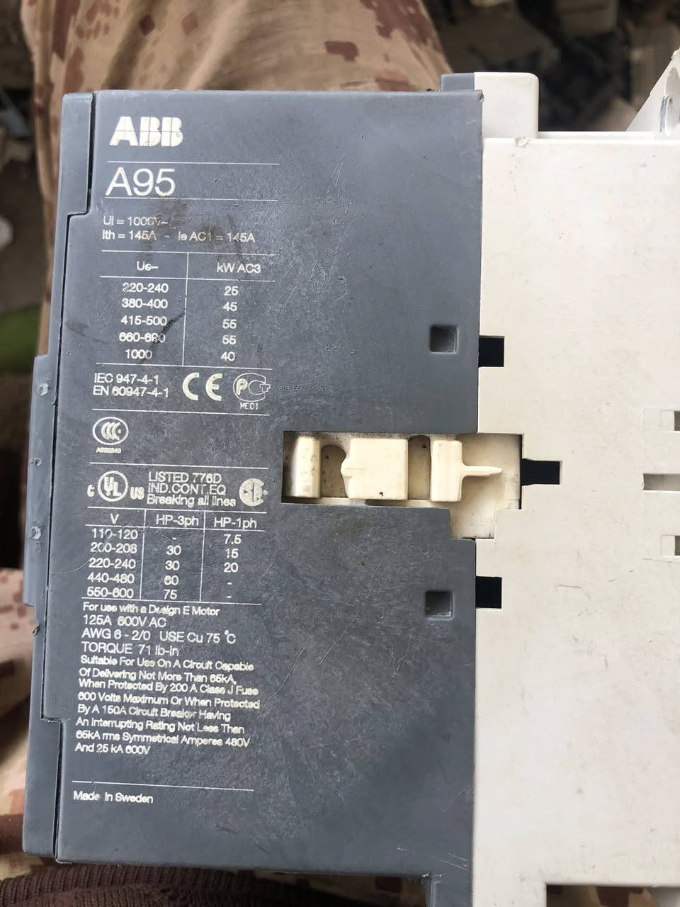 كونتكتر ABB باله اصلي سويدي كميه محدوده ١٤٥ امبير


**إذا كنت صاحب هذا الإعلان وتريد حذفه لأي سبب، رجاءا أرسل رسالة إلى الدعم الفني**