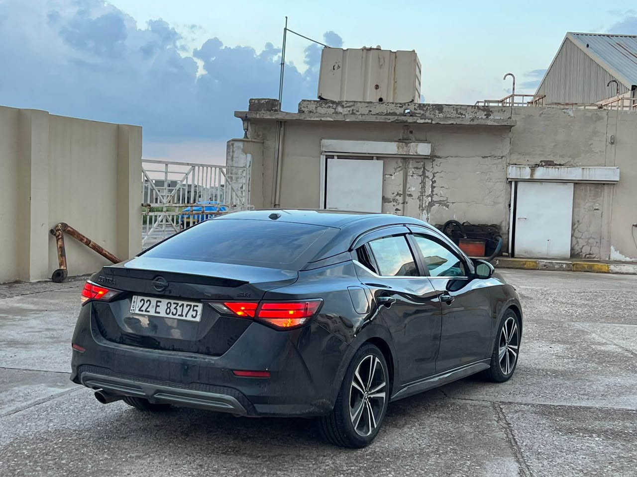 Nissan Sentra SR 2021 
فقط بوند صبغ بدون دواخل
١٠٠ الف ميل ماشية و ارباك سترن و بردة
جاهزة بدون مصرف 💯

سعر 🔥 127 ورقة و مجال بسيط
مكان عقرة "ئاكرئ"
واتس اب و كورك ***********
0750-7739471 اكر, نينوى

