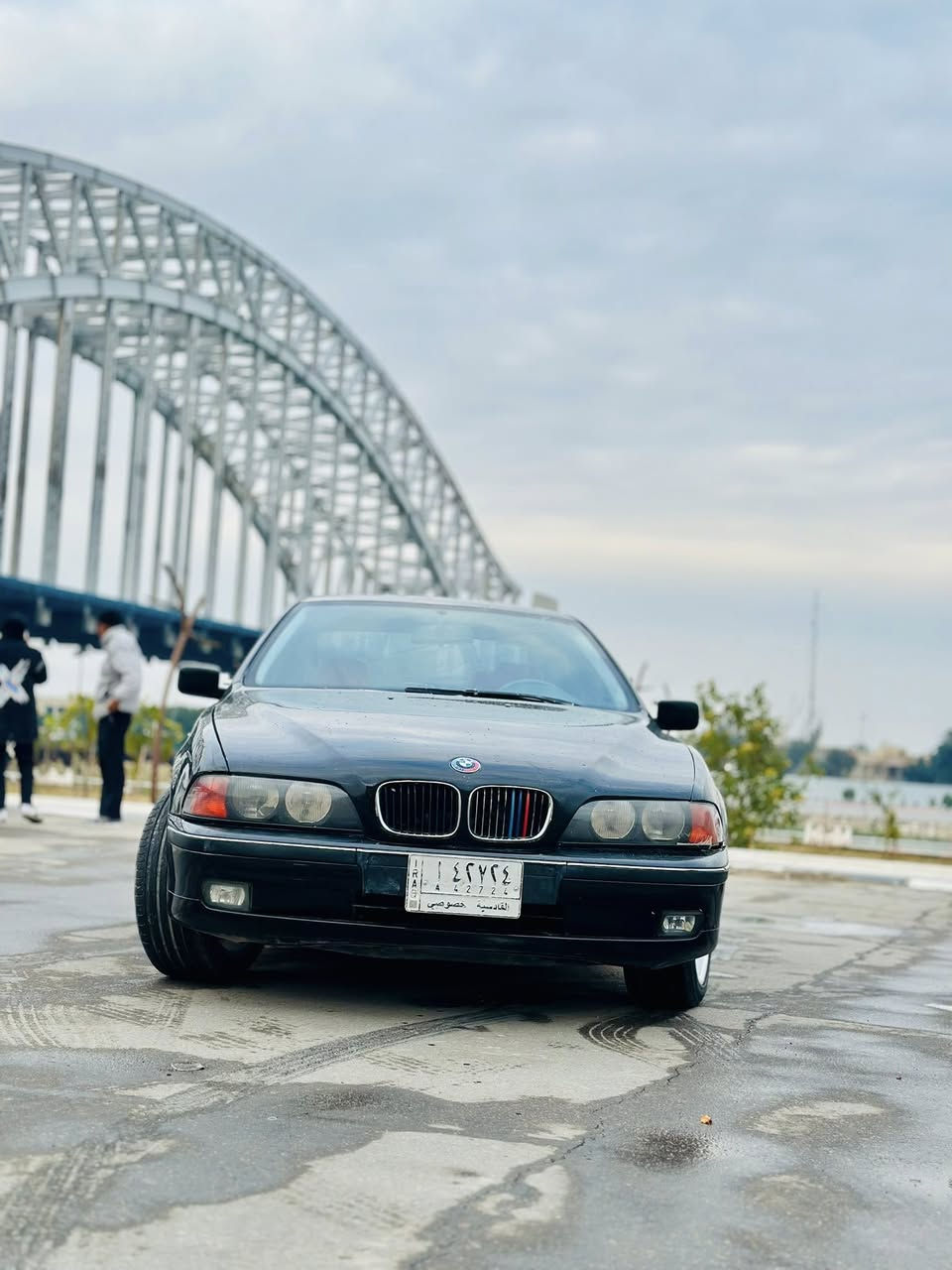 سلام عليكم  صقر  BMW E39 528i 
موديل 96 محدث2001 داخل وخارج 
مكينه 28 كير تبترونك صدر امامي خلفي جديد
ويل M18 اصلي +تخم تاير جديد + باتري جديد +شاشه اندرويد اصليه
مشط وباور جديد سياره جاهزه للاخير كفاله عامه عدى صبغ الجماليه شرط 
بسمي سنوية للـ28 السعر 83
 مكاني ناصريه مركز ***********
