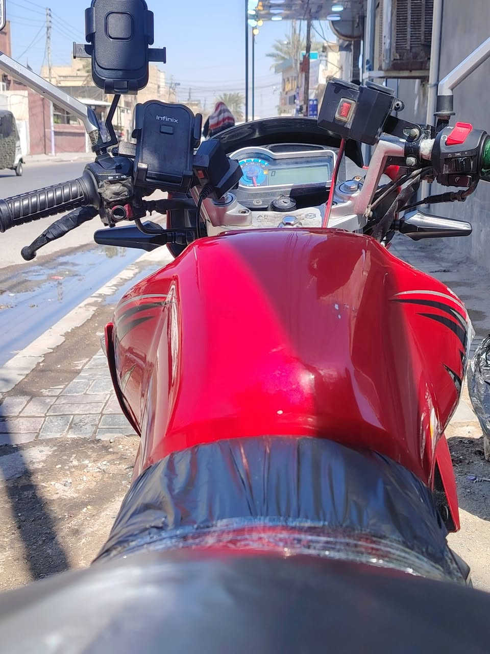 السلام عليكم الدراجه للبيع  موديل ٢٠٢٣ مكاني بغداد البياع الدراجه حلوة مكينه مكفوله الدراجه خير من الله بأسمي رقم بابل شوكت متريد احولك
متوفر واتساب راسلني خاص***********
