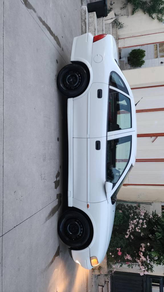 ئۆپڵ  تۆماتیک مەنە فێست و ئاڕمی لەگەڵە بێ کێشە مۆدێلی 2000هیچ لێدراوی نیە پاک و بێ کێشە لە سلێمانی *********** السليمانية, العراق
