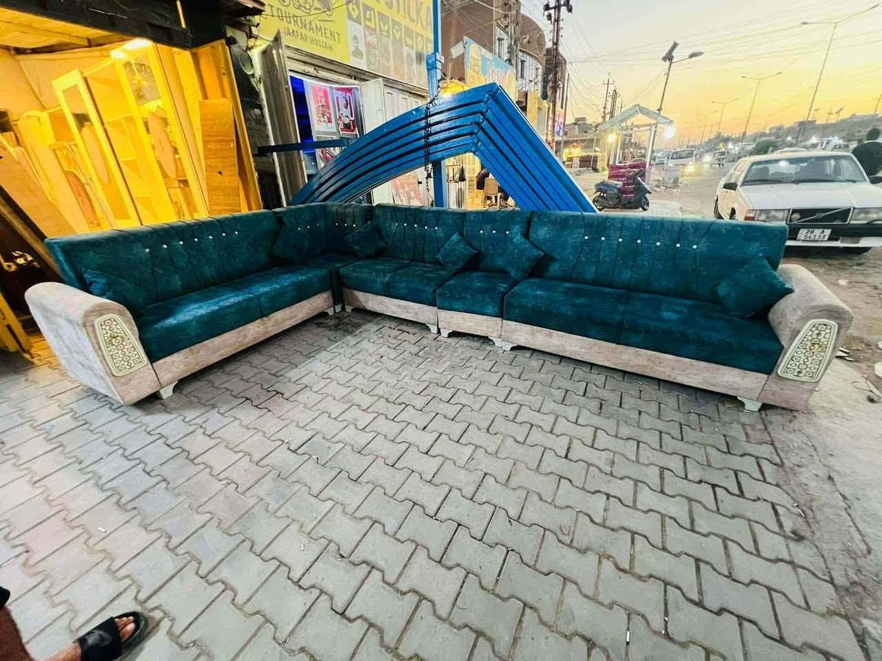 ديوان البيع مستعمل شهر واحد 
نضافة 98 بل 💯 
10مقاعد +كوشات 6
قماش وتر برو تركوازي 🎈
 سعر 250قفل 🔒
نقل مجاني داخل بغداد 🛻
يوجد توصيل محافضات 🇮🇶
الشراي اخذ سكرين وتعال خاص سارعو بالحجز


**إذا كنت صاحب هذا الإعلان وتريد حذفه لأي سبب، رجاءا أرسل رسالة إلى الدعم الفني**