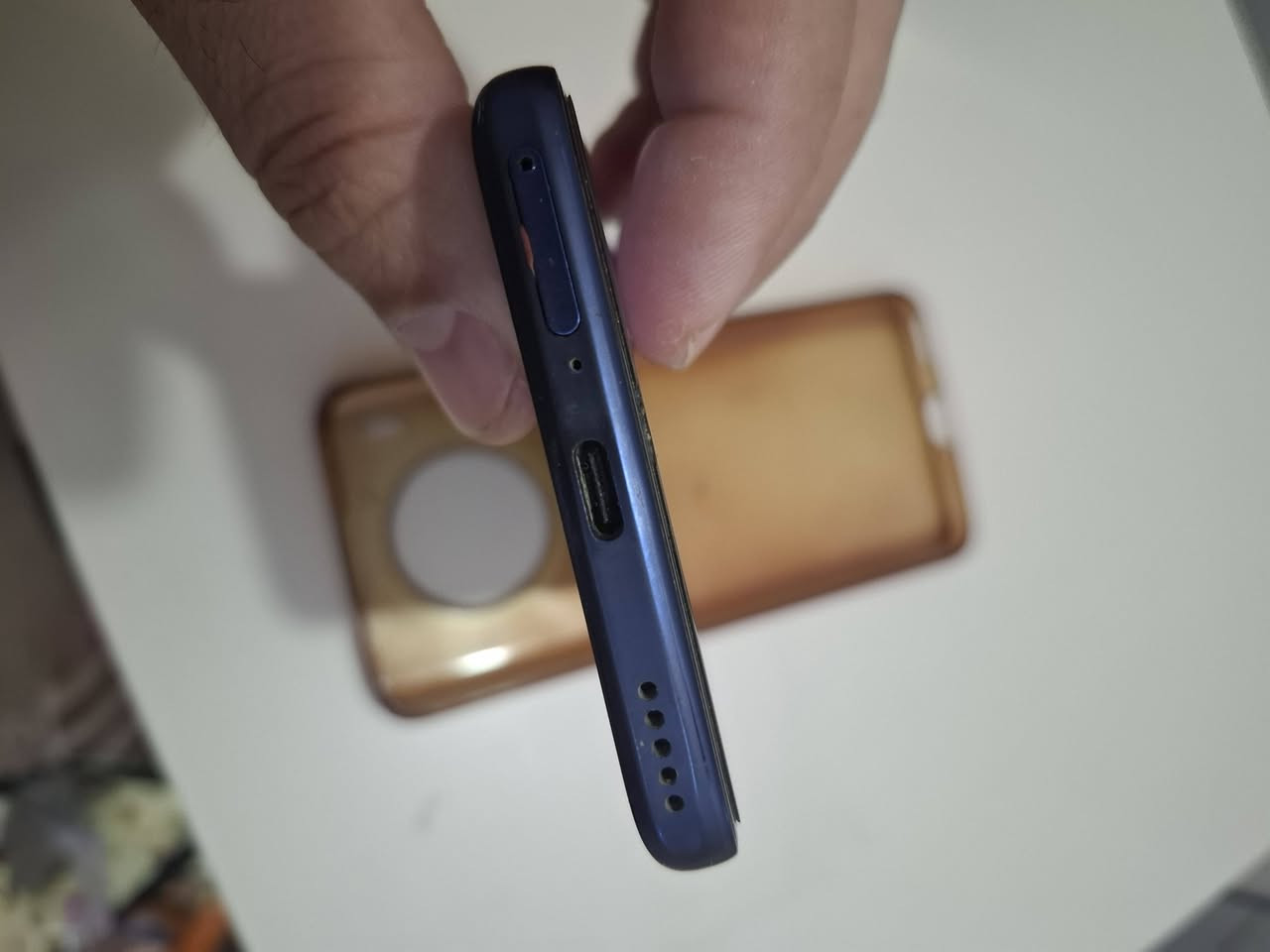 سلام عليكم جهاز هواوي نوفا
للبيع الجهاز نضيف بس الكامرة نقطة سودة بيه مثل ماموضح بالتصوير جهاز شخصي ذاكرة 128 بي متجر تطبيقات يعني سوق بلي مابي ينزل من الحاسبة للجهاز 5 آلاف فقط الجهاز نضيف.  أريدة 115


**إذا كنت صاحب هذا الإعلان وتريد حذفه لأي سبب، رجاءا أرسل رسالة إلى الدعم الفني**