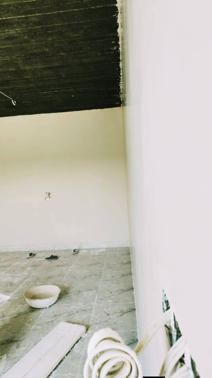 السلام عليكم ورحمه الله وبركاته يوجد كادر لبخ جص يتكون من خمس اسطوات وخمس عمال شغل درجة اولى الي يريد يخابرني ويدلل رقم الهاتف ***********المبيت بنفس الموقع إلي يريد @بي خير ويدلل السعر على الخاص
