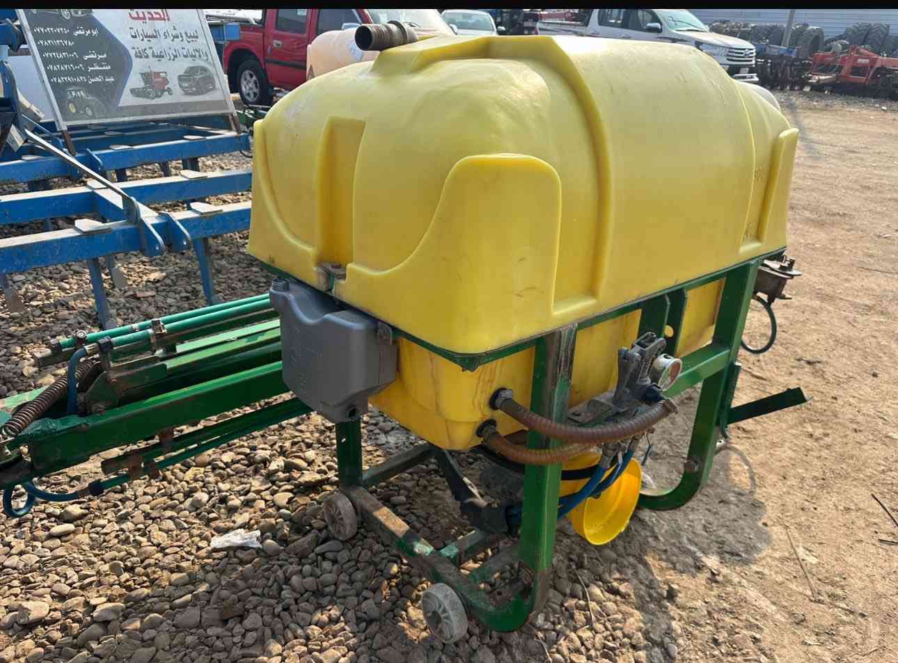 السلام عليكم للبيع مرشه حجم (400) لتر جناح ثقيل جاهزاه شرط نظافه وعل فحص مكفوله صونداه سحب مع كاردن موجودات العنوان واسط الزبيديه للستفسار اتصل ***********
***********
