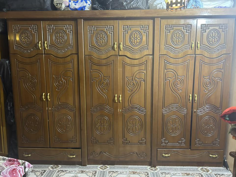 غرفة نوم عراقي موديل ماليزي الداخل صاج والأبواب ndf للبيع السعر 500 الف عنواني بغداد 
للاستفسار ***********
